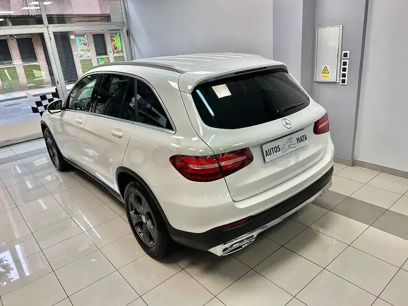 Usado Mercedes GLC220 170 CV (125 kW) 2016 Blanco SUV