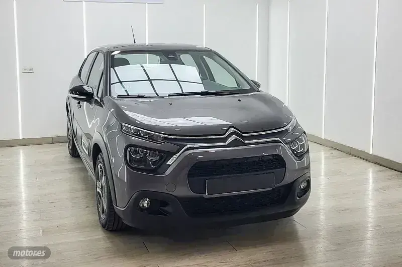 Usado Citroën C3 PureTech 83 CV (61 kW) 2025 Gris / plata SUV