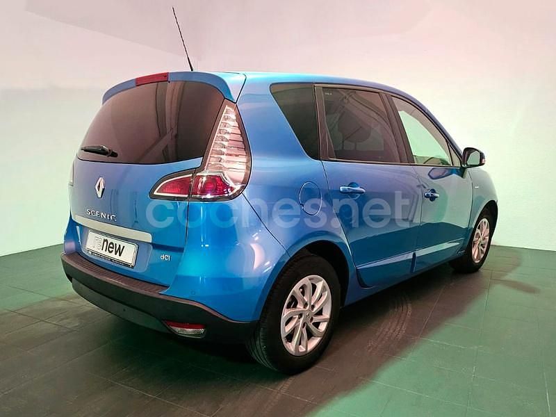 Usado Renault Scénic III LIMITED 110 CV (80 kW) 2015 Azul Monovolumen