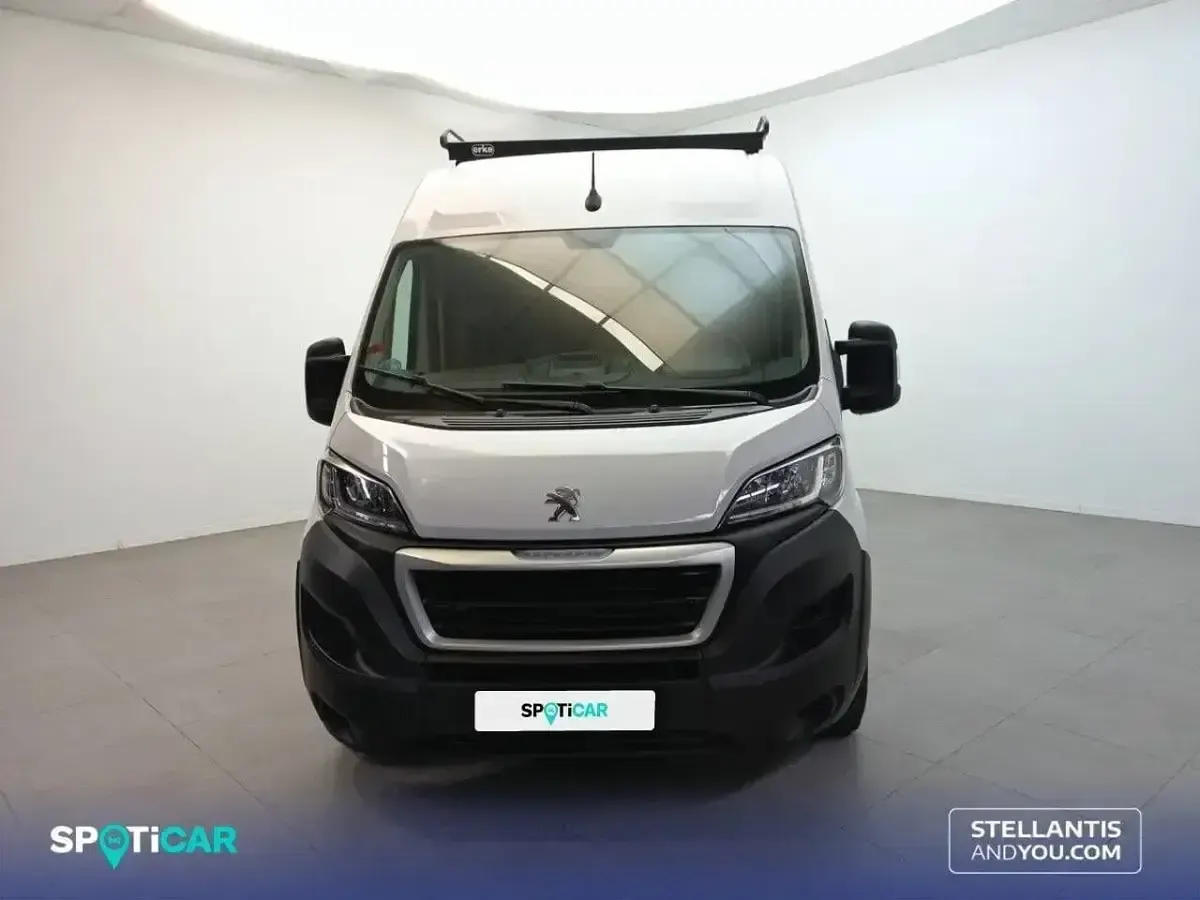 Usado Peugeot Boxer S 120 CV (88 kW) 2023 Blanco Van