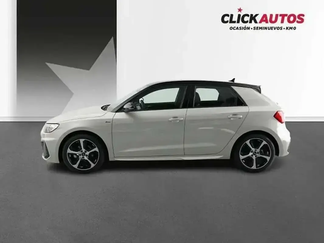 Usado Audi A1 Comfort 116 CV (85 kW) 2025 Plateado SUV