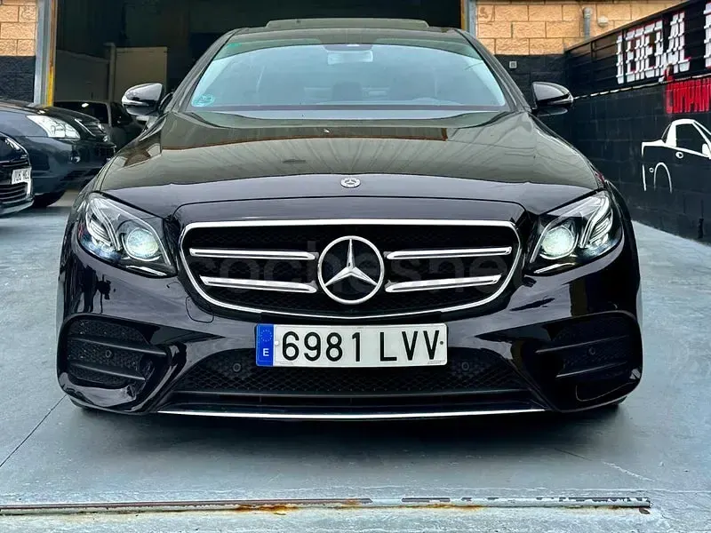 Usado Mercedes E350 286 CV (210 kW) 2019 Negro Berlina