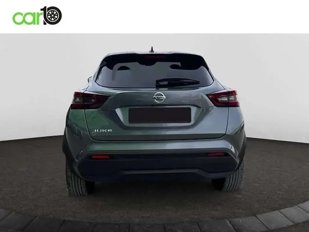 Usado Nissan Juke N-Connecta 114 CV (83 kW) 2021 Gris SUV