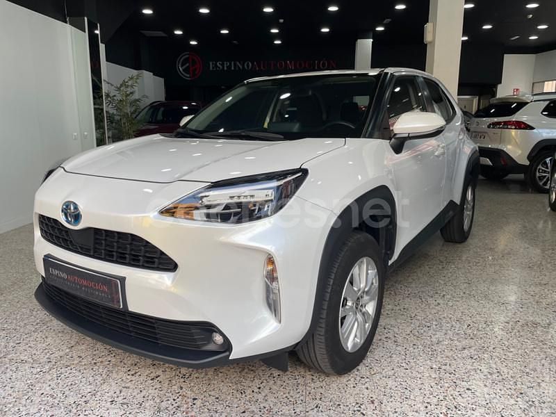 Blanco Usado 2023 Toyota Yaris Cross Active SUV | 21.990 € (Super precio) - Imagen 1/4