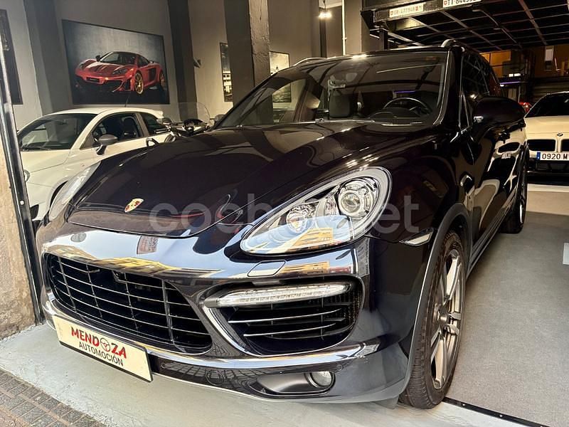 Negro Usado 2012 Porsche Cayenne Turbo SUV | 32.990 € (Un poco caro) - Imagen 1/4