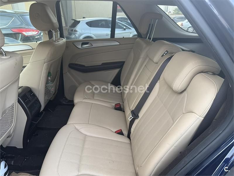 Käytetty Mercedes GLE250 204 HP (150 kW) 2017 Sininen Katumaasturi