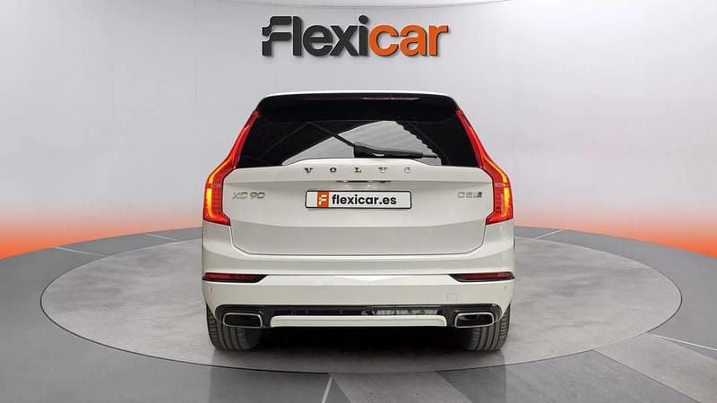 Usado Volvo XC90 R-Design 235 CV (172 kW) 2018 Blanco SUV