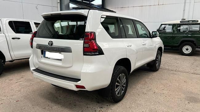 Usado Toyota Land Cruiser 177 CV (130 kW) 2020 Blanco SUV