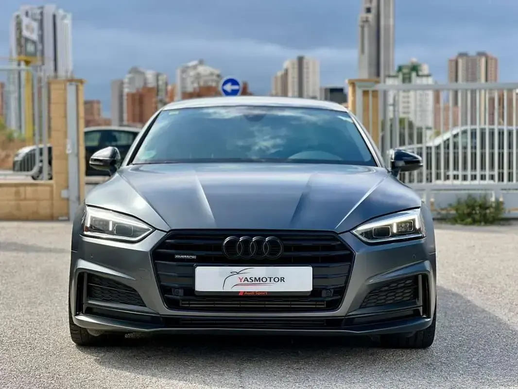 Usado Audi A5 Cabriolet S-Line 252 CV (185 kW) 2019 Gris Descapotable