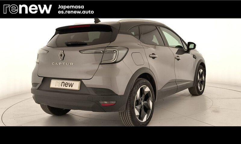Usado Renault Captur Techno 100 CV (73 kW) 2025 Gris SUV
