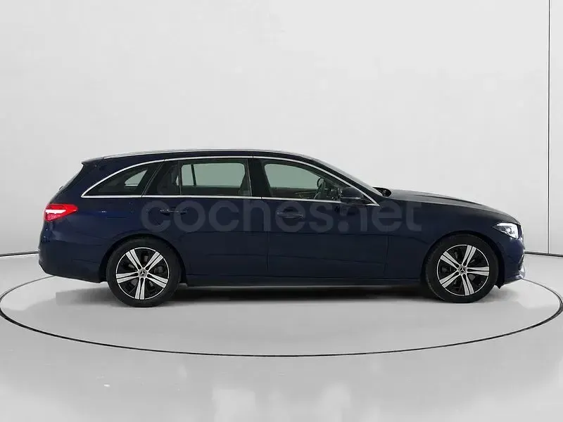 Usado Mercedes C200 204 CV (150 kW) 2022 Azul Familiar