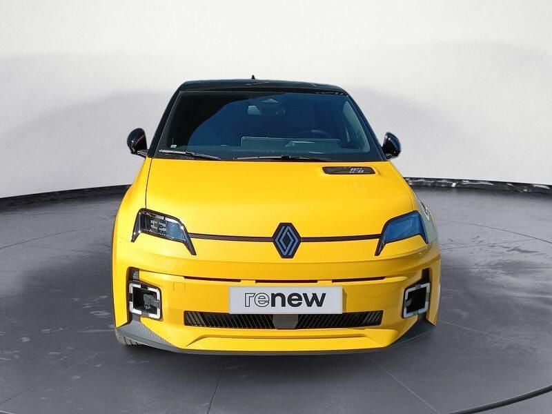 Usado Renault R5 Techno 110 kW (150 CV) 2025 Amarillo Utilitario