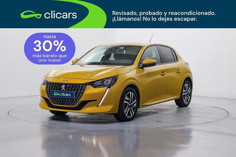 Usado Peugeot 208 Allure 100 CV (73 kW) 2026 Amarillo Utilitario