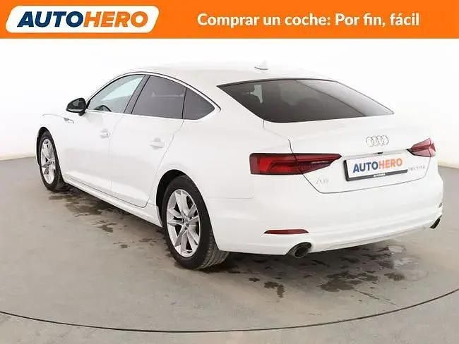Käytetty Audi A5 150 HP (110 kW) 2019 Valkoinen Coupe - kaksiovinen
