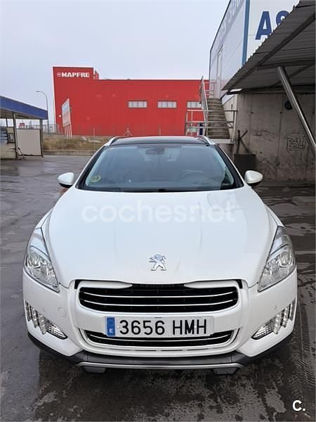 Usado Peugeot 508 RXH 200 CV (147 kW) 2012 Blanco Familiar