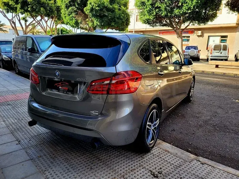 Usado BMW 220 192 CV (141 kW) 2015 Gris / plata Familiar