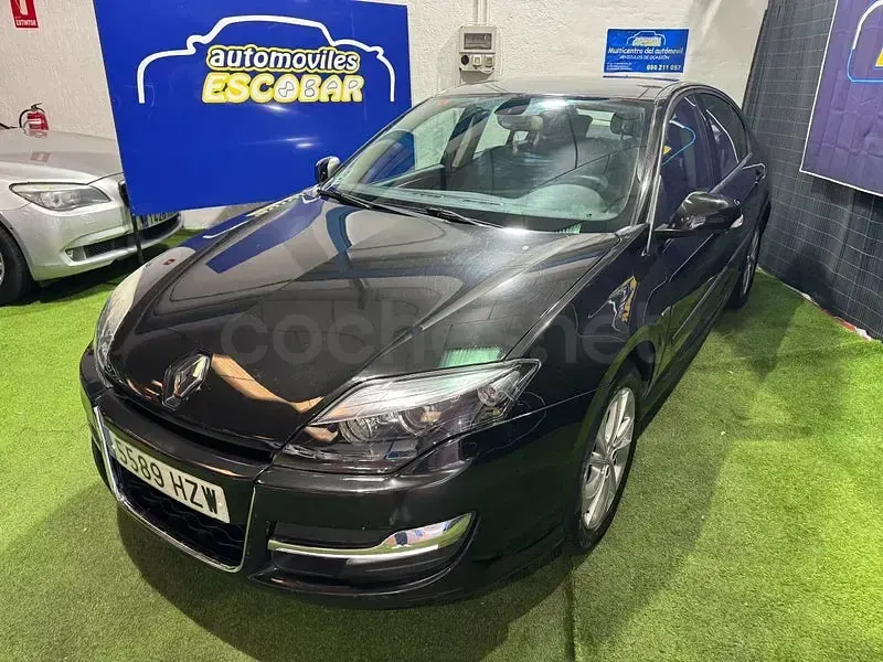 Usado Renault Laguna III Dynamique 130 CV (95 kW) 2014 Negro Berlina