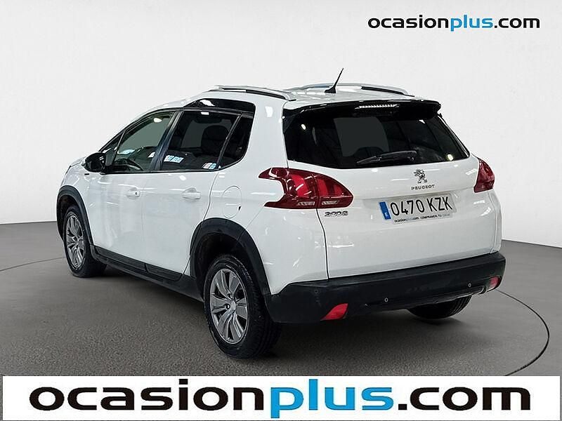 Usado Peugeot 2008 Signature Sky 100 CV (73 kW) 2019 Blanco SUV