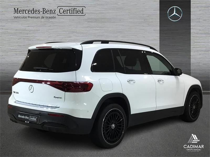 Usado Mercedes EQB300 167 kW (228 CV) 2025 Blanco SUV