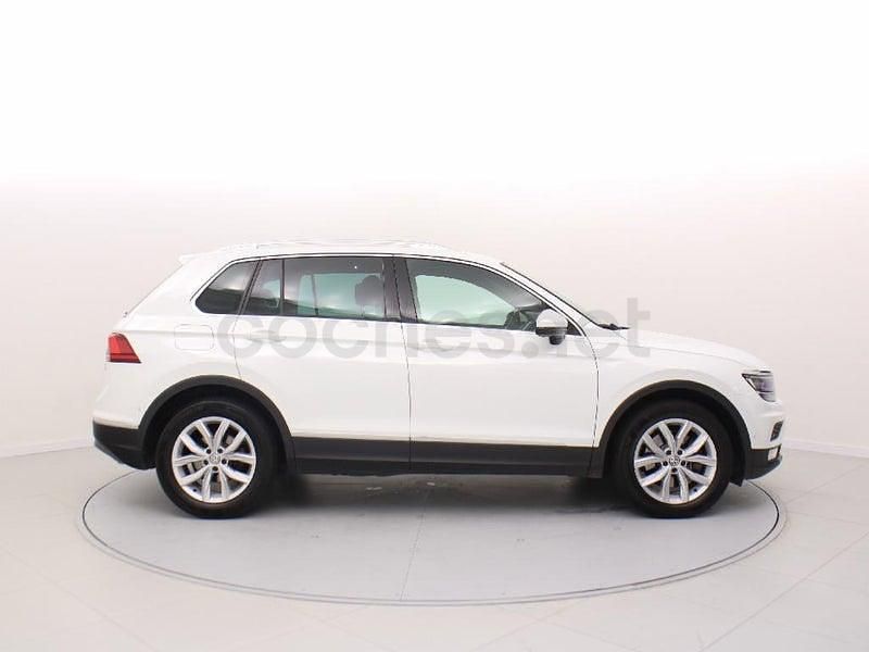 Usado VW Tiguan Sportline 190 CV (139 kW) 2017 Blanco SUV