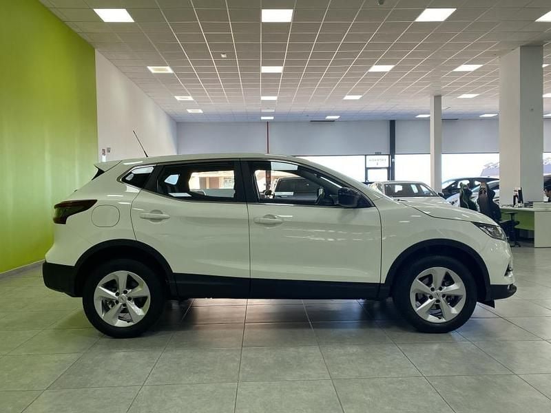 Usado Nissan Qashqai Acenta 115 CV (84 kW) 2019 Blanco SUV