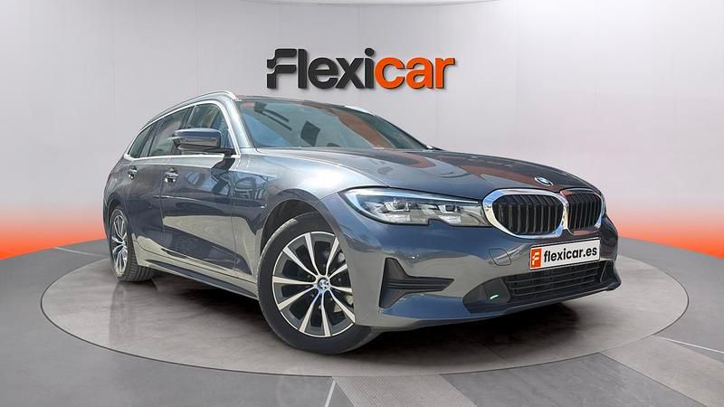 Usado BMW 320 184 CV (135 kW) 2022 Negro Familiar