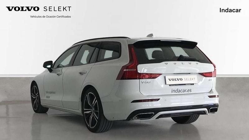 Usado Volvo V60 R-Design 197 CV (144 kW) 2021 Blanco Familiar