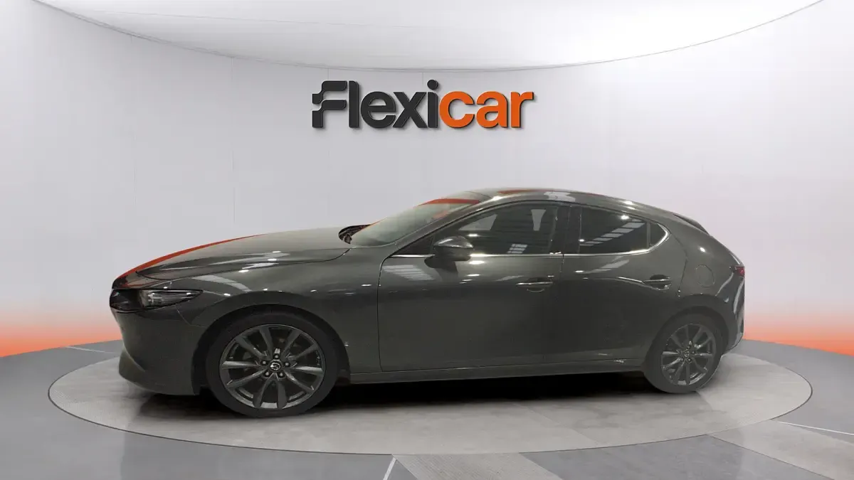 Używany Mazda 3 122 KM (89 kW) 2019 Szary Sedan/Limuzyna