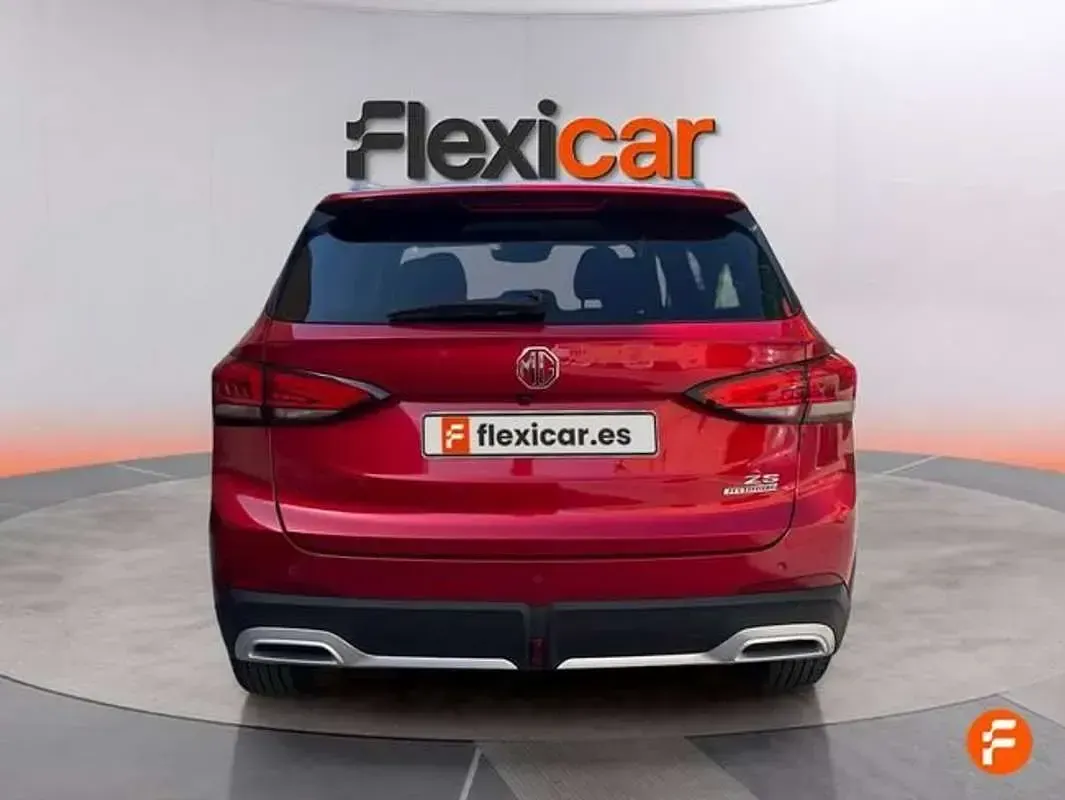 Usado MG ZS Luxury 197 CV (144 kW) 2025 Rojo SUV