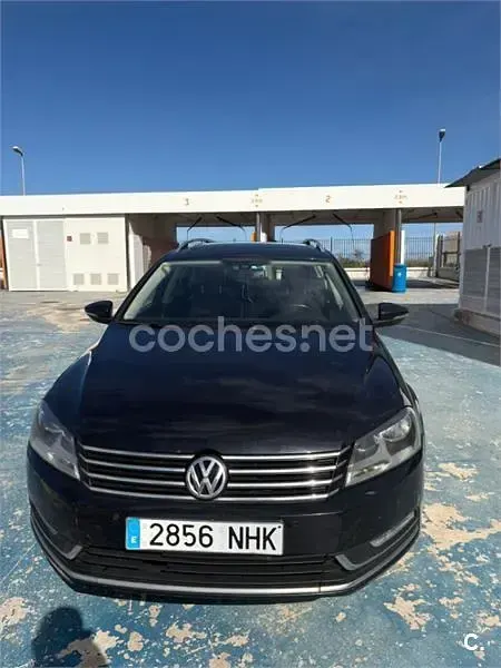 Usado VW Passat Advance 140 CV (102 kW) 2012 Negro Berlina