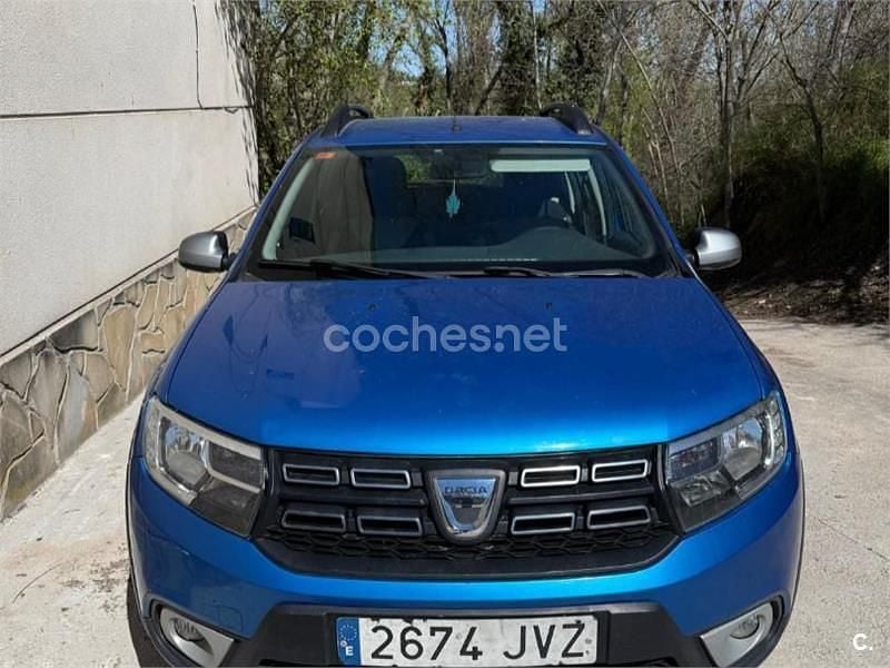 Usado Dacia Sandero Stepway 90 CV (66 kW) 2016 Azul Berlina