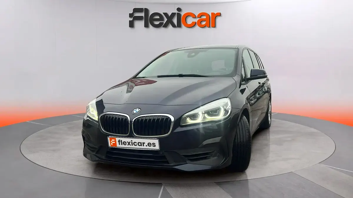 Używany BMW 218 140 KM (102 kW) 2020 Minivan