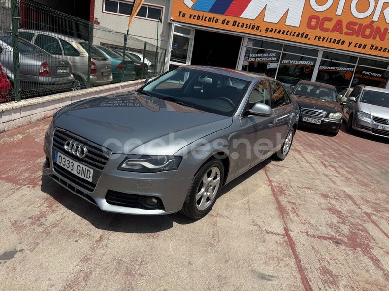 Gris / plata Usado 2010 Audi A4 Familiar | 7999 € (Precio justo) - Imagen 1/4