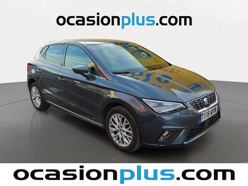 Usado Seat Ibiza XCELLENCE 115 CV (84 kW) 2025 Gris Berlina