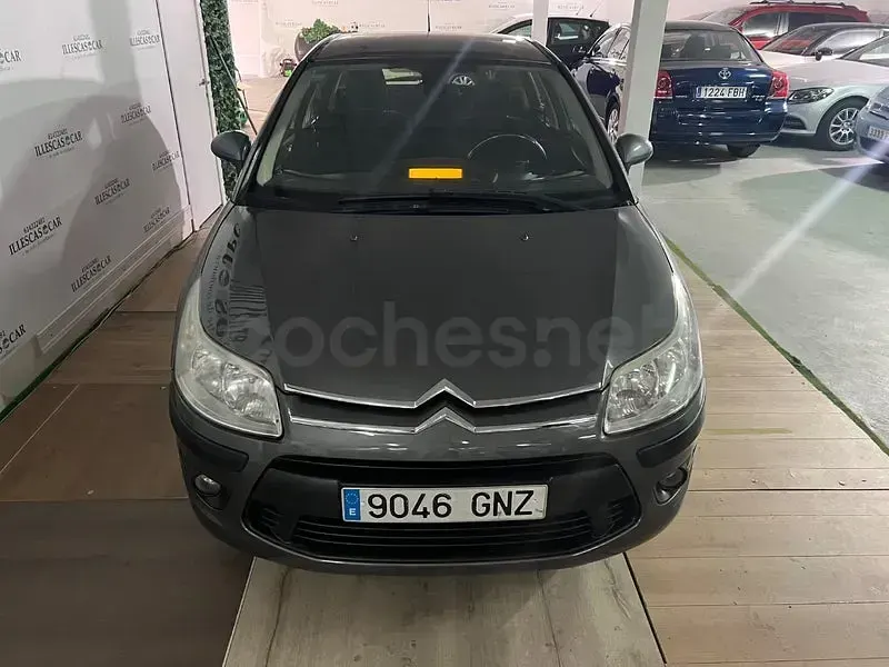 Usado Citroën C4 Exclusive 112 CV (82 kW) 2010 Gris / plata Berlina