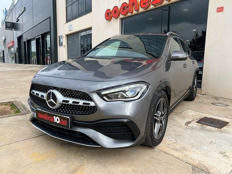 Usado Mercedes GLA200 150 CV (110 kW) 2021 Gris / plata SUV