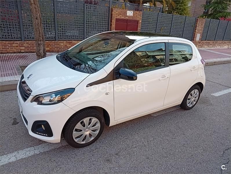 Usado Peugeot 108 Active 72 CV (52 kW) 2019 Blanco Berlina