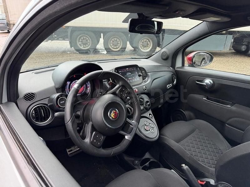 Usado Abarth 500C 165 CV (121 kW) 2022 Blanco Descapotable
