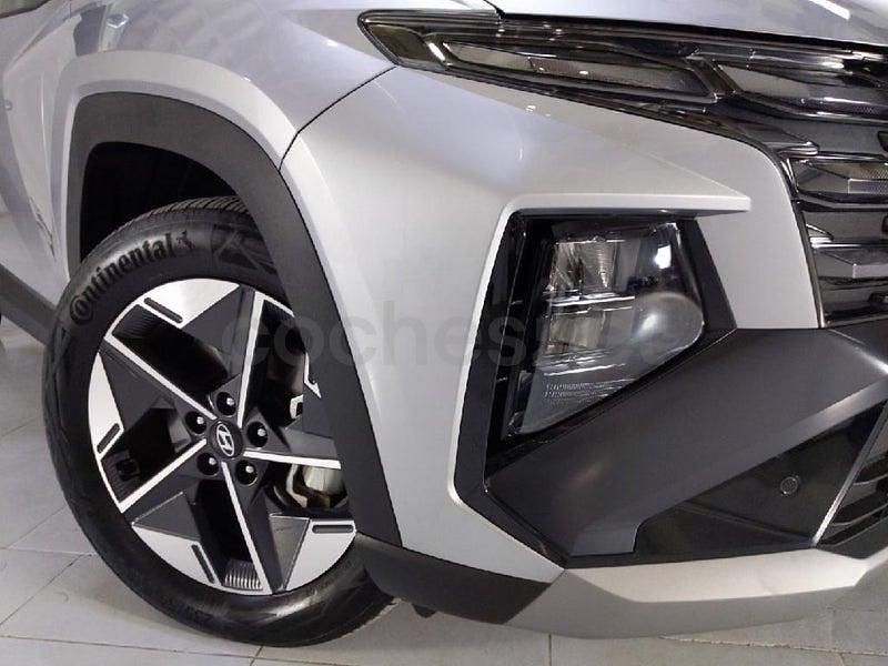 Nuevo Hyundai Tucson 160 CV (117 kW) 2025 Gris / plata SUV