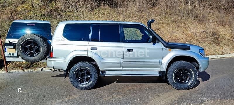 Gris / plata Usado 2001 Toyota Land Cruiser SUV | 23.500 € (Caro) - Imagen 1/4