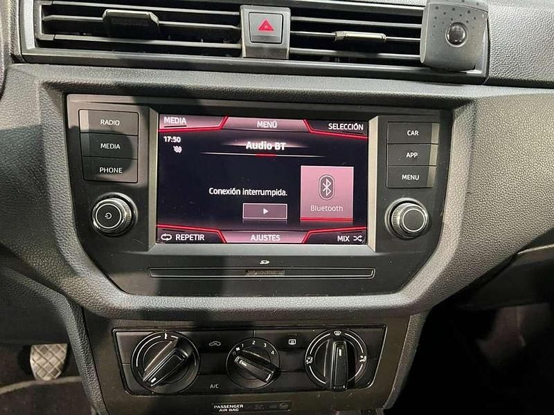 Usado Seat Ibiza Reference 95 CV (69 kW) 2020 Blanco Utilitario