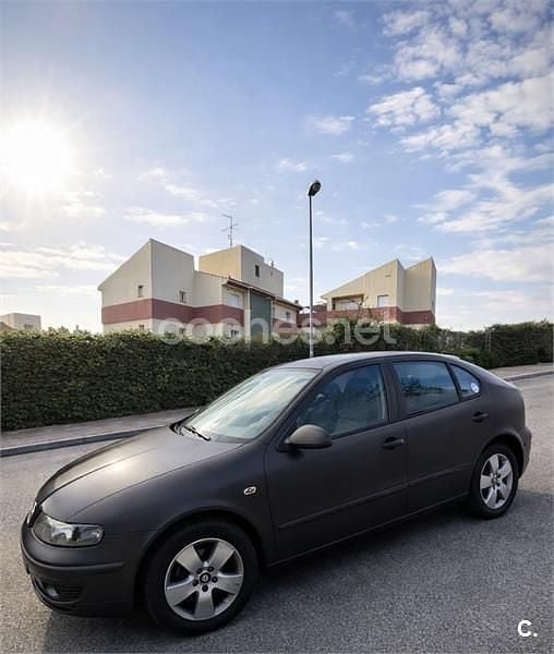 Negro Usado 2003 Seat Leon Stella Berlina | 2300 € (Buen precio) - Imagen 1/2