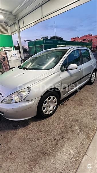 Gris / plata Usado 2003 Peugeot 307 Berlina | 2100 € (Buen precio) - Imagen 1/3