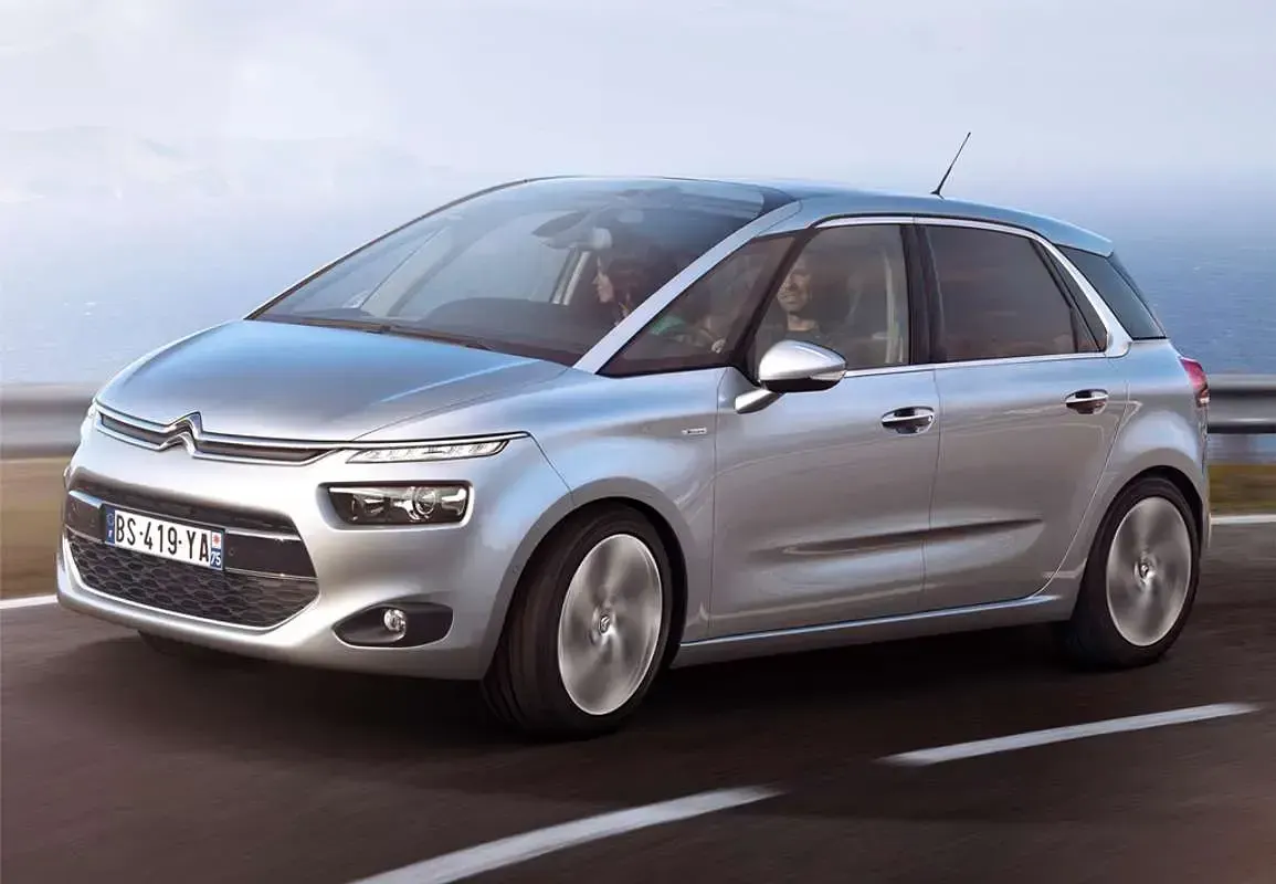 Usado Citroën C4 Picasso Live 120 CV (88 kW) 2017 Rojo Monovolumen