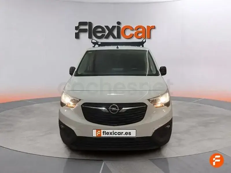 Usado Opel Combo Life Expression 100 CV (73 kW) 2018 Blanco Monovolumen