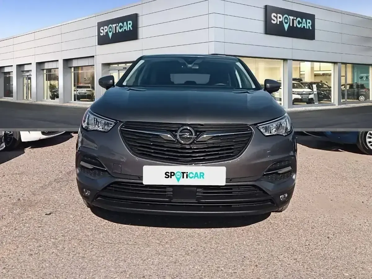 Usado Opel Grandland X Selective 130 CV (95 kW) 2019 Gris SUV