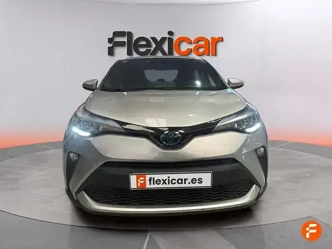 Usado Toyota C-HR Active 122 CV (89 kW) 2022 Gris SUV