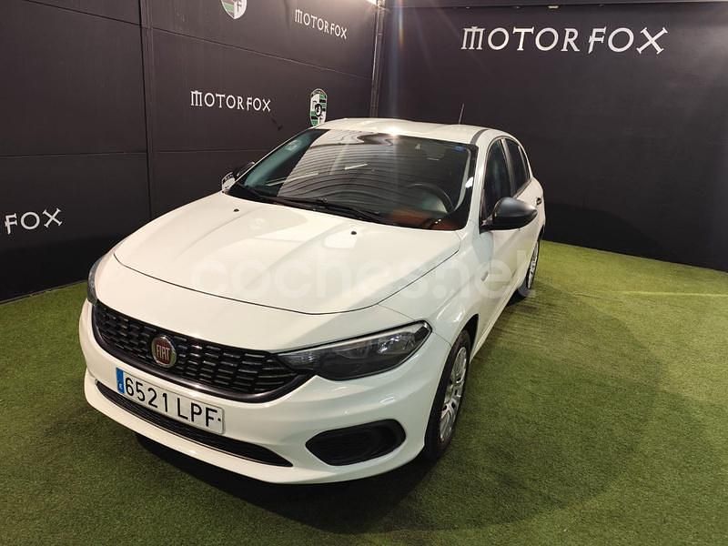 Blanco Usado 2021 Fiat Tipo Cross Berlina | 9200 € (Buen precio) - Imagen 1/4