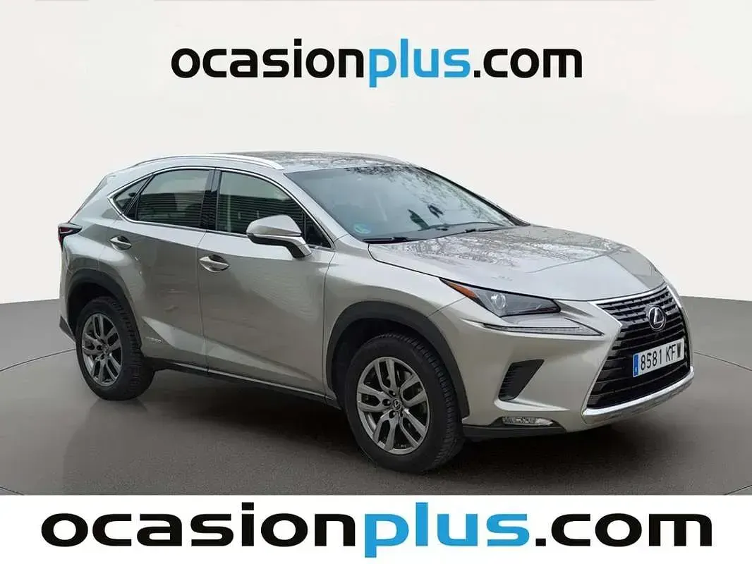 Usado Lexus NX300h Business Edition 197 CV (144 kW) 2017 Gris SUV