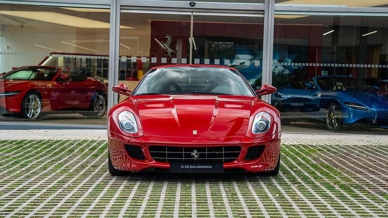 Usado Ferrari 599 628 CV (461 kW) 2009 Rojo Coupe